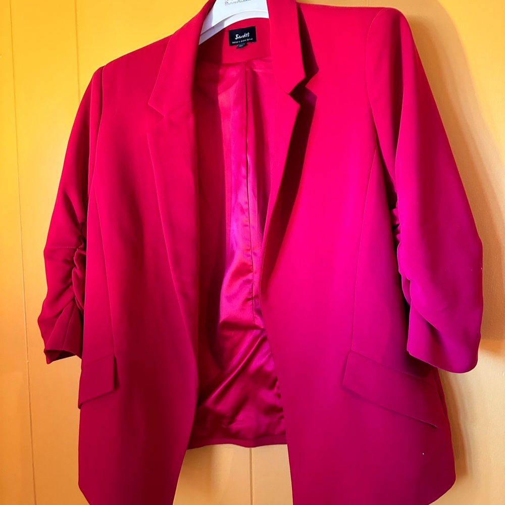 Bardot blazer, red size 8